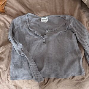 Sadie & Sage Textured Gray Top